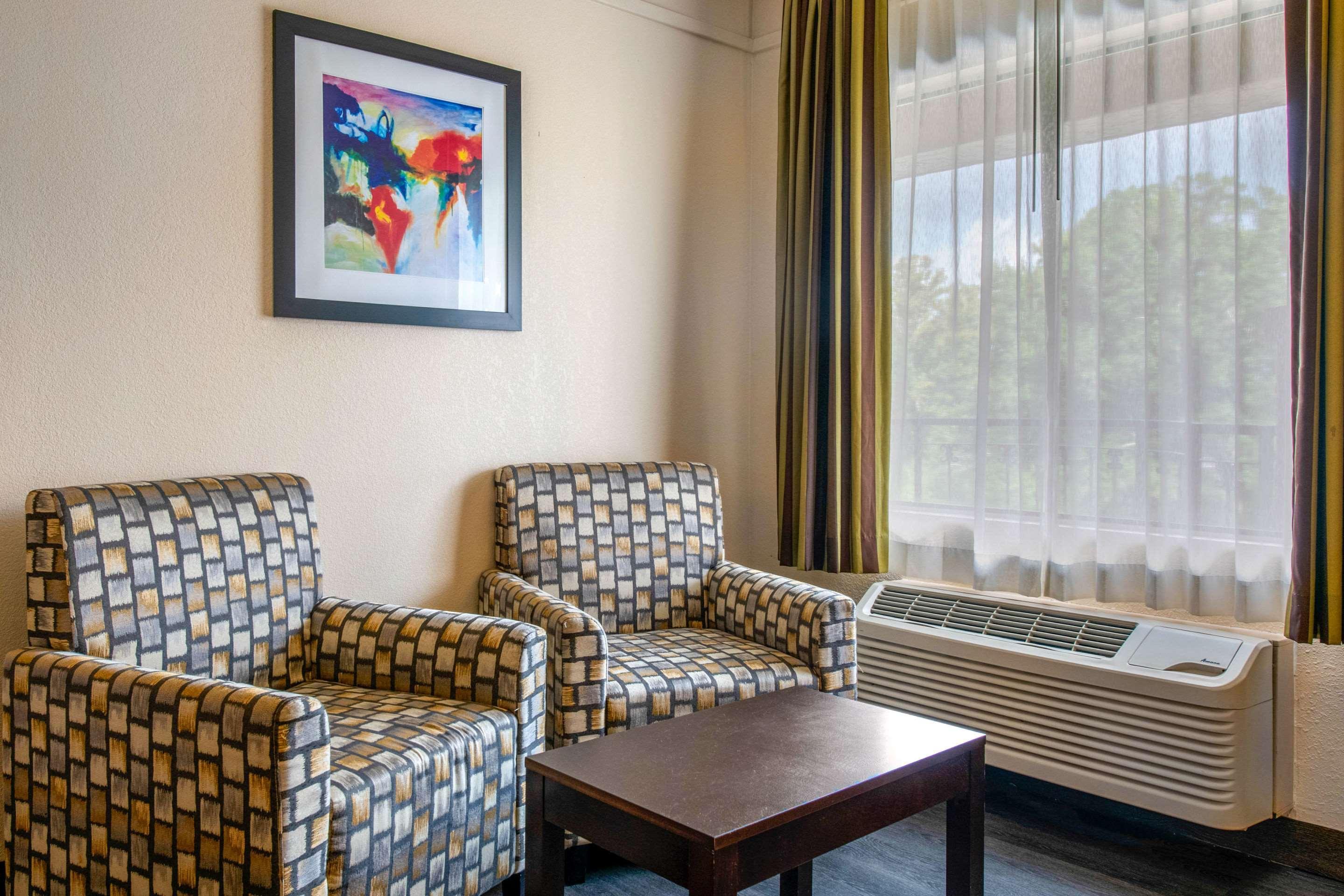 Quality Inn & Suites Jacksonville-Baymeadows Dış mekan fotoğraf